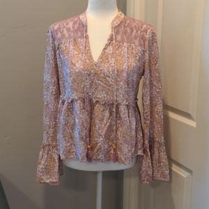 Gypsies & Moondust bell sleeve floral and lace top